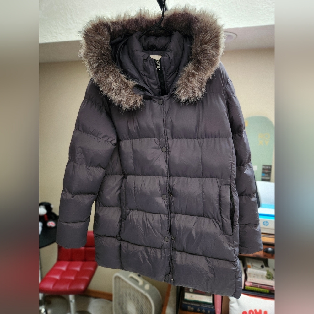 Women's Faux Fur-Trimmed Puffer Jacket
